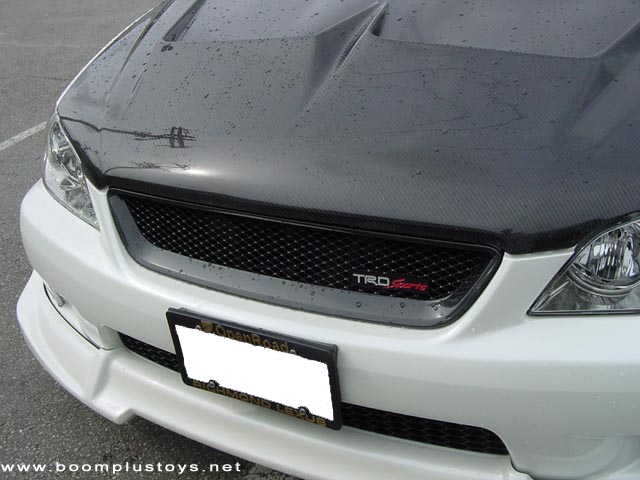 TRD Grill for IS300 2.JPG